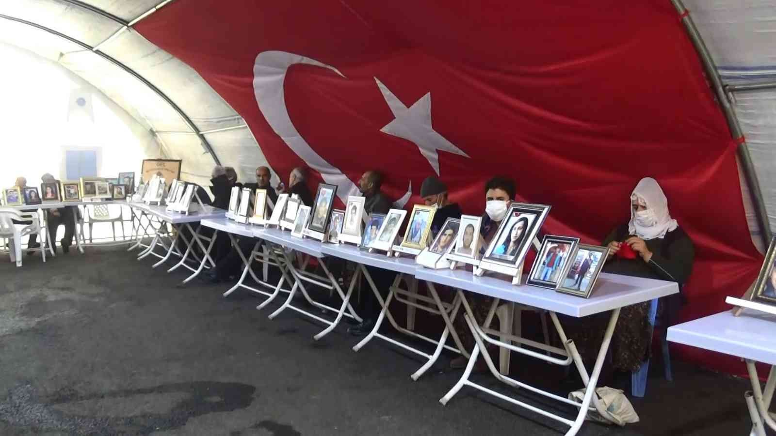 Ailelerin HDP Ve PKK’ya Karşı Direnişi Sürüyor