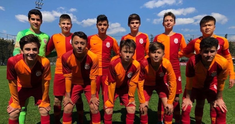 Galatasaray U14 Takımı'ndan Barcelona'ya 6 gol