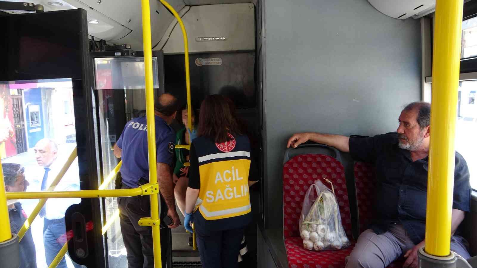 Halk otobüsündeki uyku krizi ekipleri seferber ettirdi