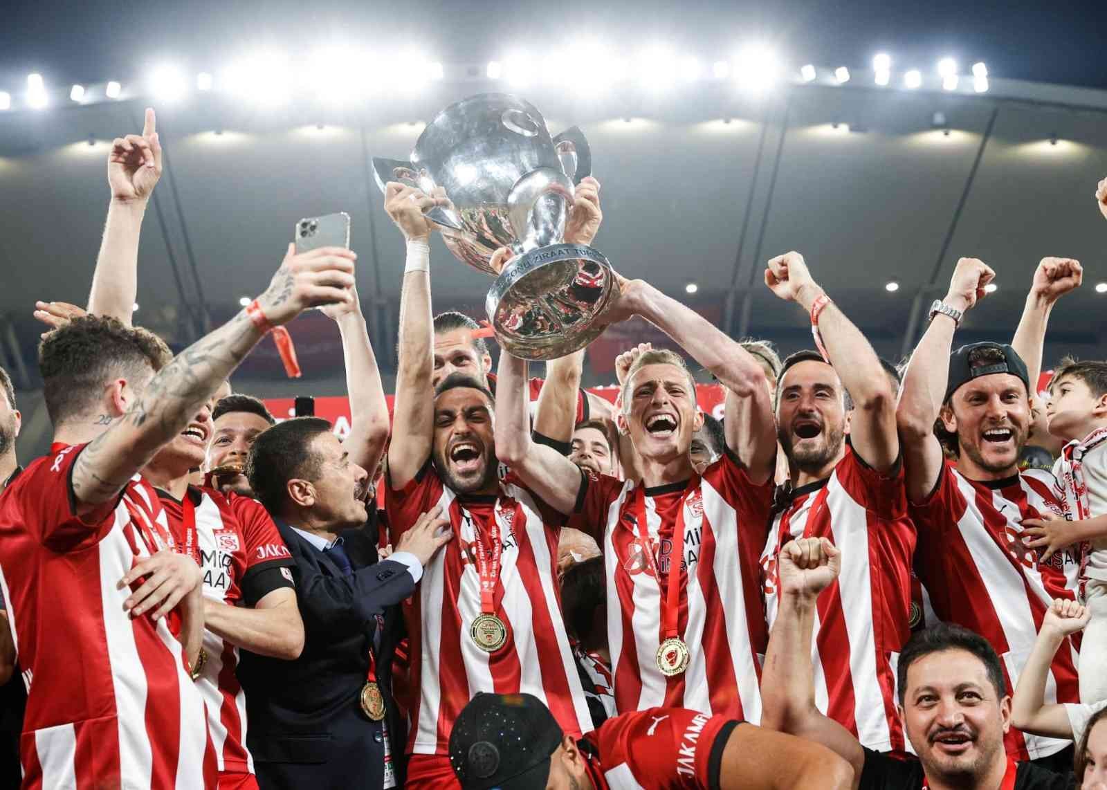 Yiğidolar, Uefa Avrupa Ligi Biletini Aldı